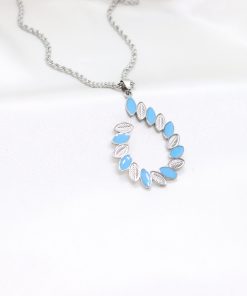 Ατσάλινο κολιέ αλυσίδα με στοιχείο σε ασημί και γαλάζιο χρώμα