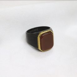 Ατσάλινο μαύρο δαχτυλίδι με ημιπολύτιμη πέτρα