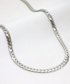 Ατσάλινη αλυσίδα σε ασημί χρώμα